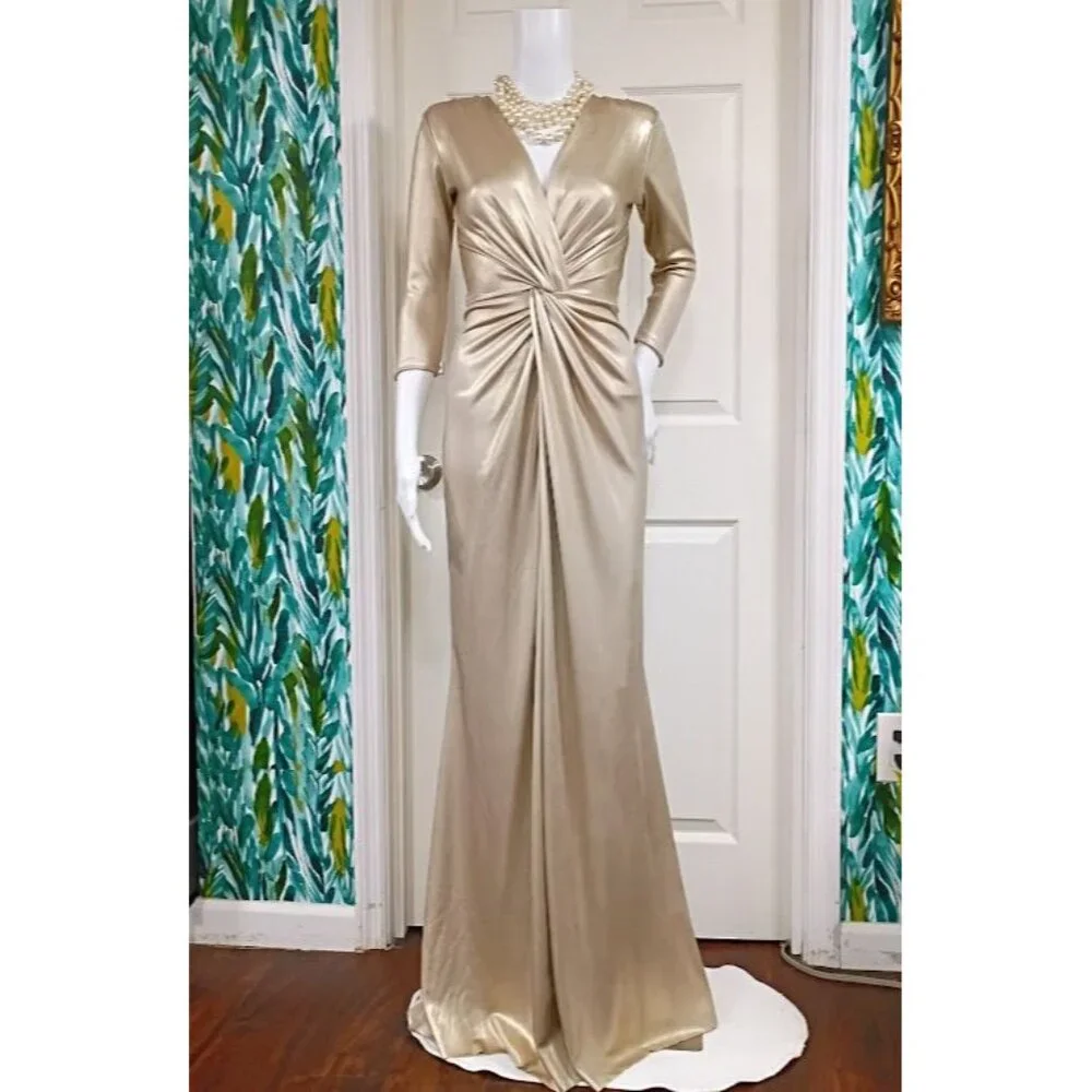 Chiara Boni made in Italy Metallic Gold Gown Size 0 Long Evening Pleated Waist D - Picture 4 of 12